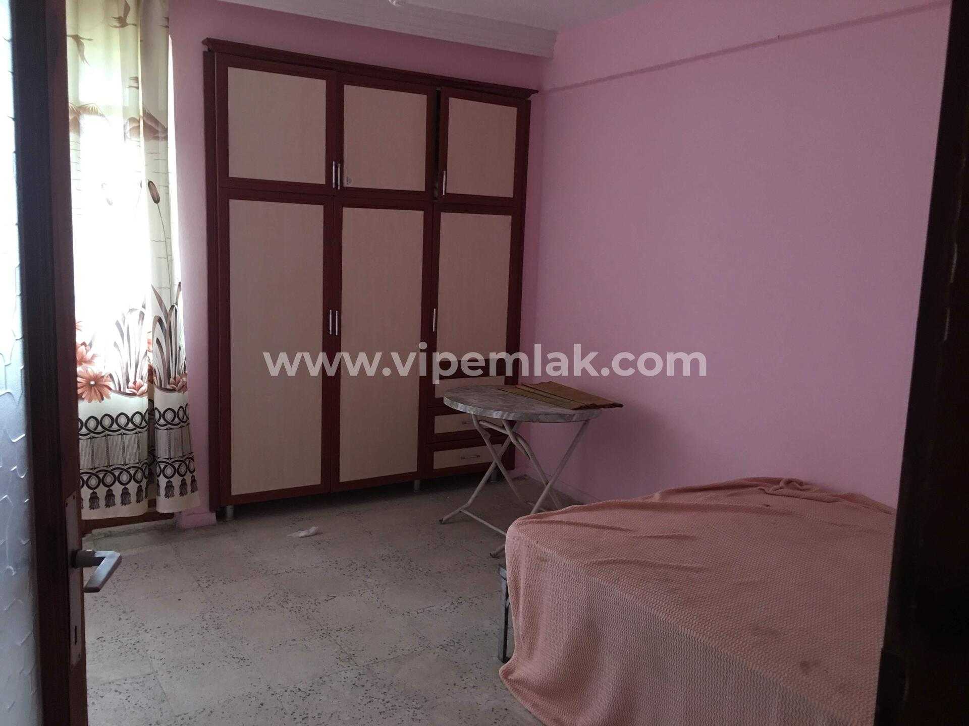 TÖMÜK ECZACILAR SİTESİNDE SATILIK YAZLIK DAİRE