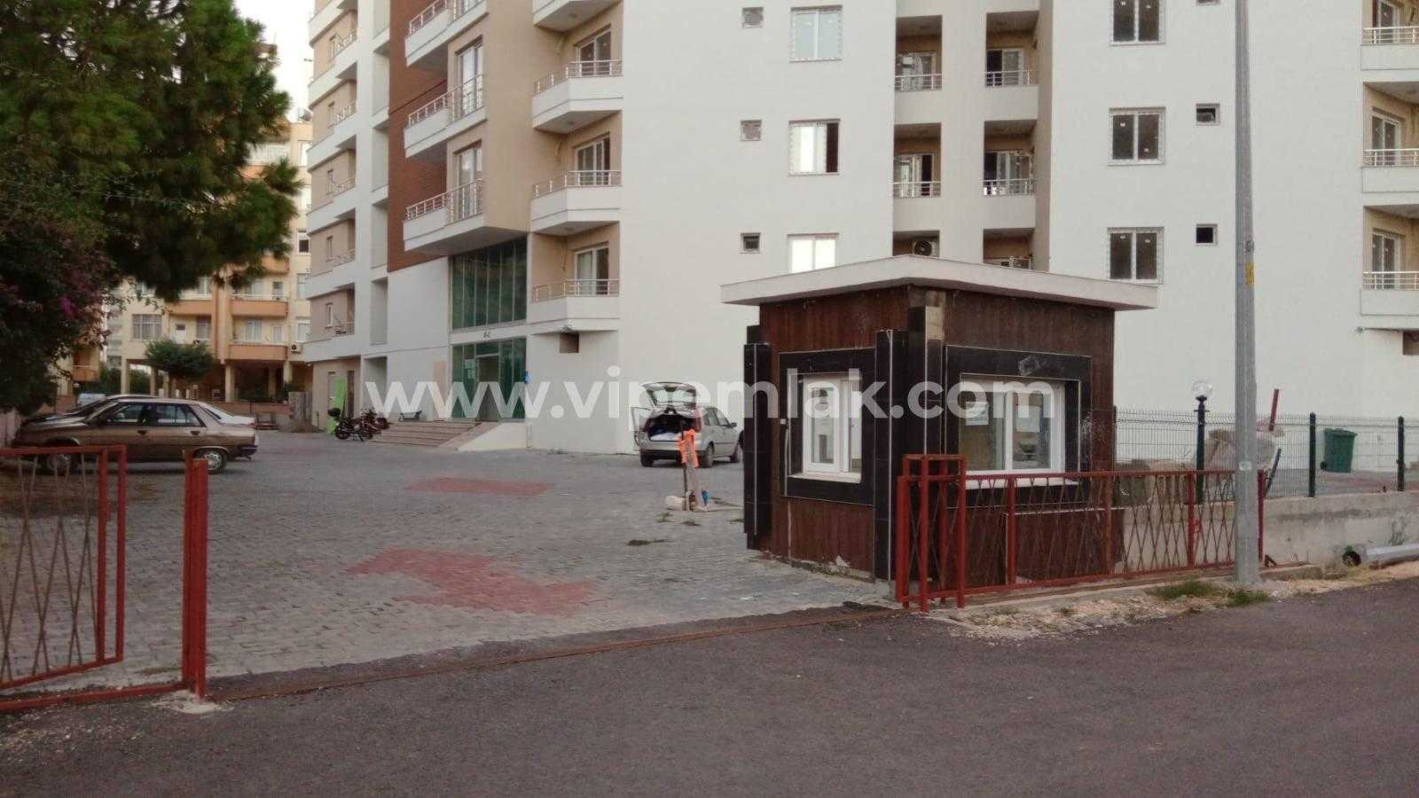 TÖMÜK AURO RESORT TA HAVUZ CEPHELİ EŞYALI YAZLIK DAİRE