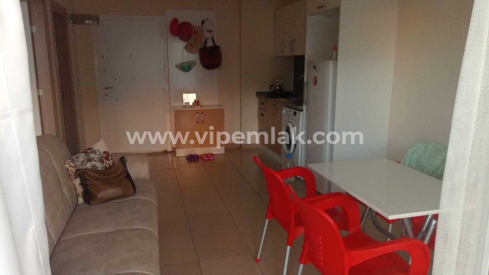 TÖMÜK AURO RESORT TA HAVUZ CEPHELİ EŞYALI YAZLIK DAİRE