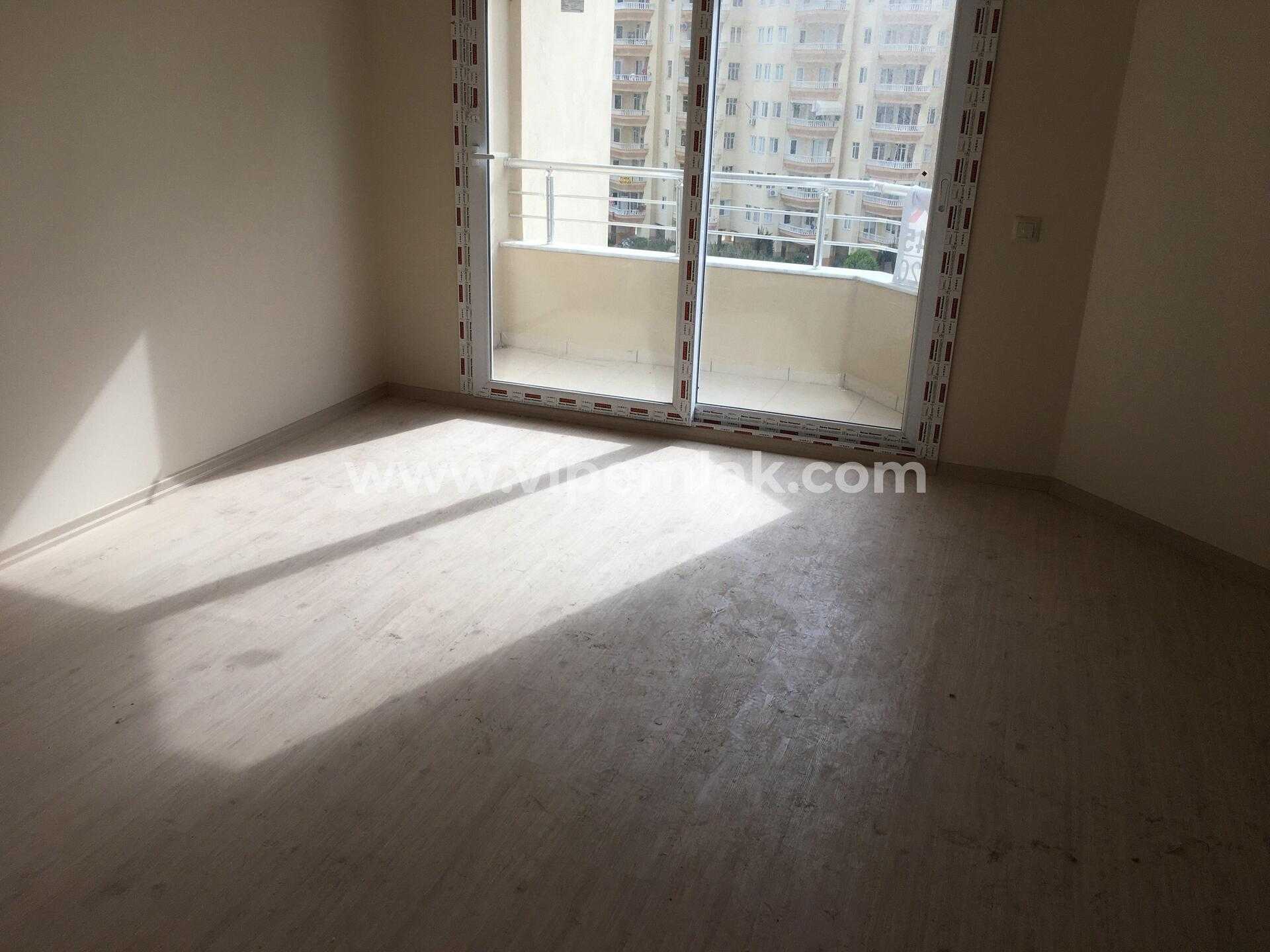 TÖMÜK AURO RESORT TA SATILIK HAVUZ CEPHELİ 2+1 YAZLIK