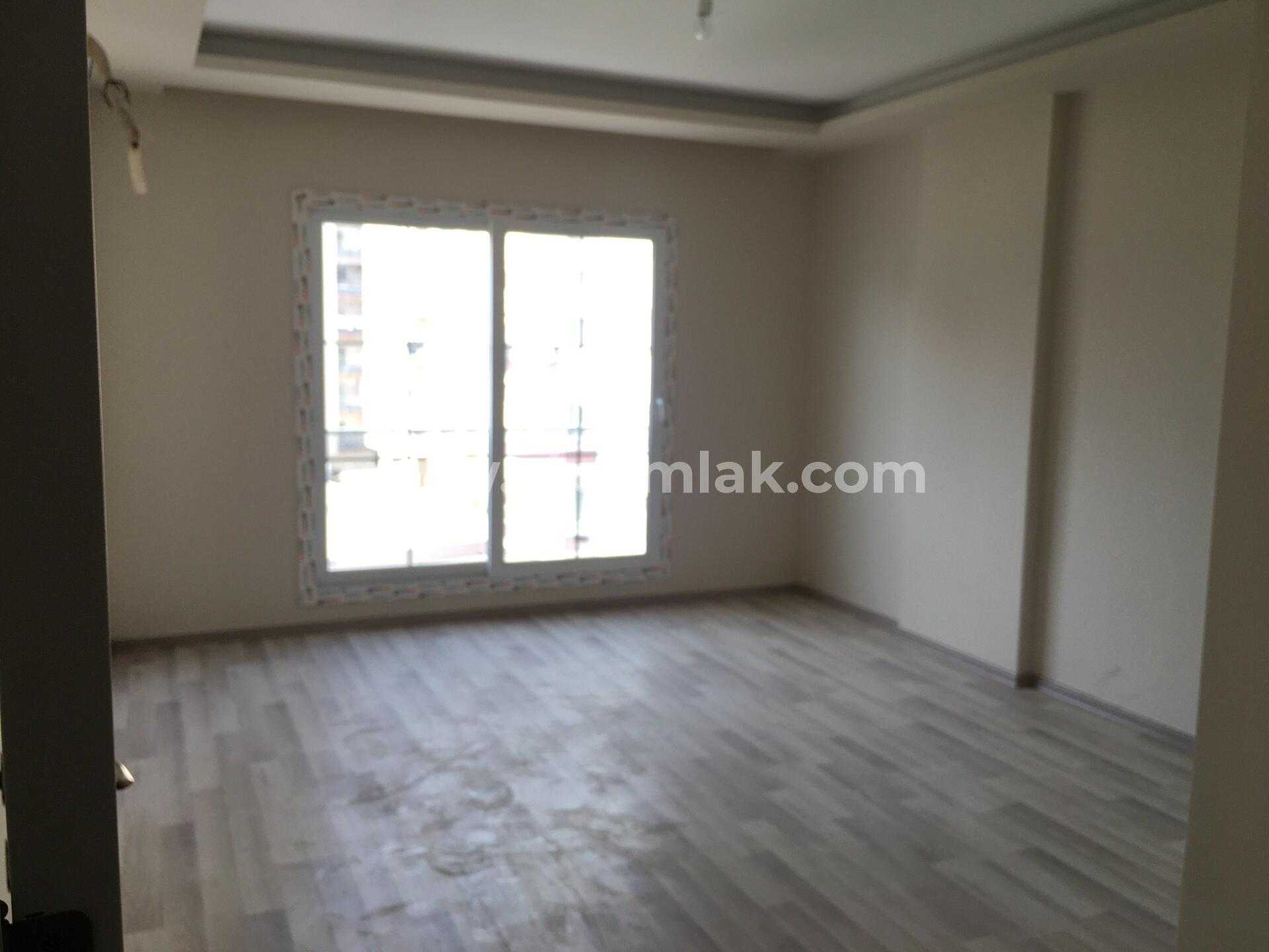ERDEMLİ TÜRBE CADDESİNDE SATILIK 2+1 SIFIR DAİRE