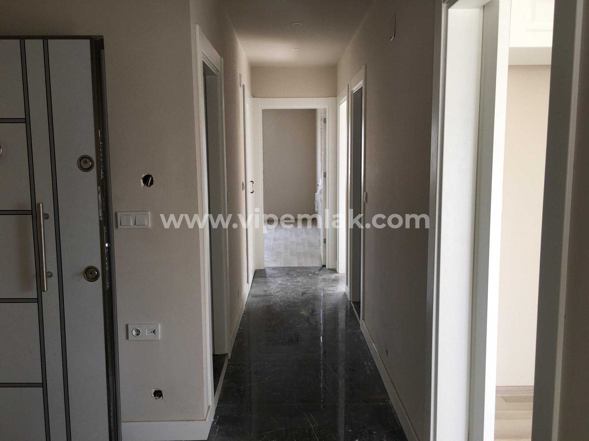 ERDEMLİ TÜRBE CADDESİNDE SATILIK 2+1 SIFIR DAİRE