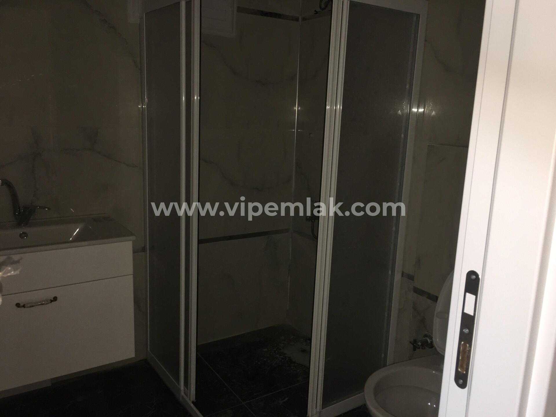 ERDEMLİ TÜRBE CADDESİNDE SATILIK 2+1 SIFIR DAİRE