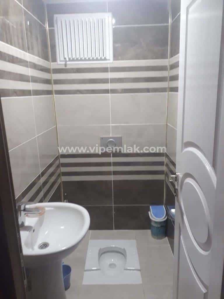 ERDEMLİ ALATA MAHALLESİ ANADOLU LİSESİ CİVARI SIFIR BİNADA 2+1 ACİL SATILIK DAİRE