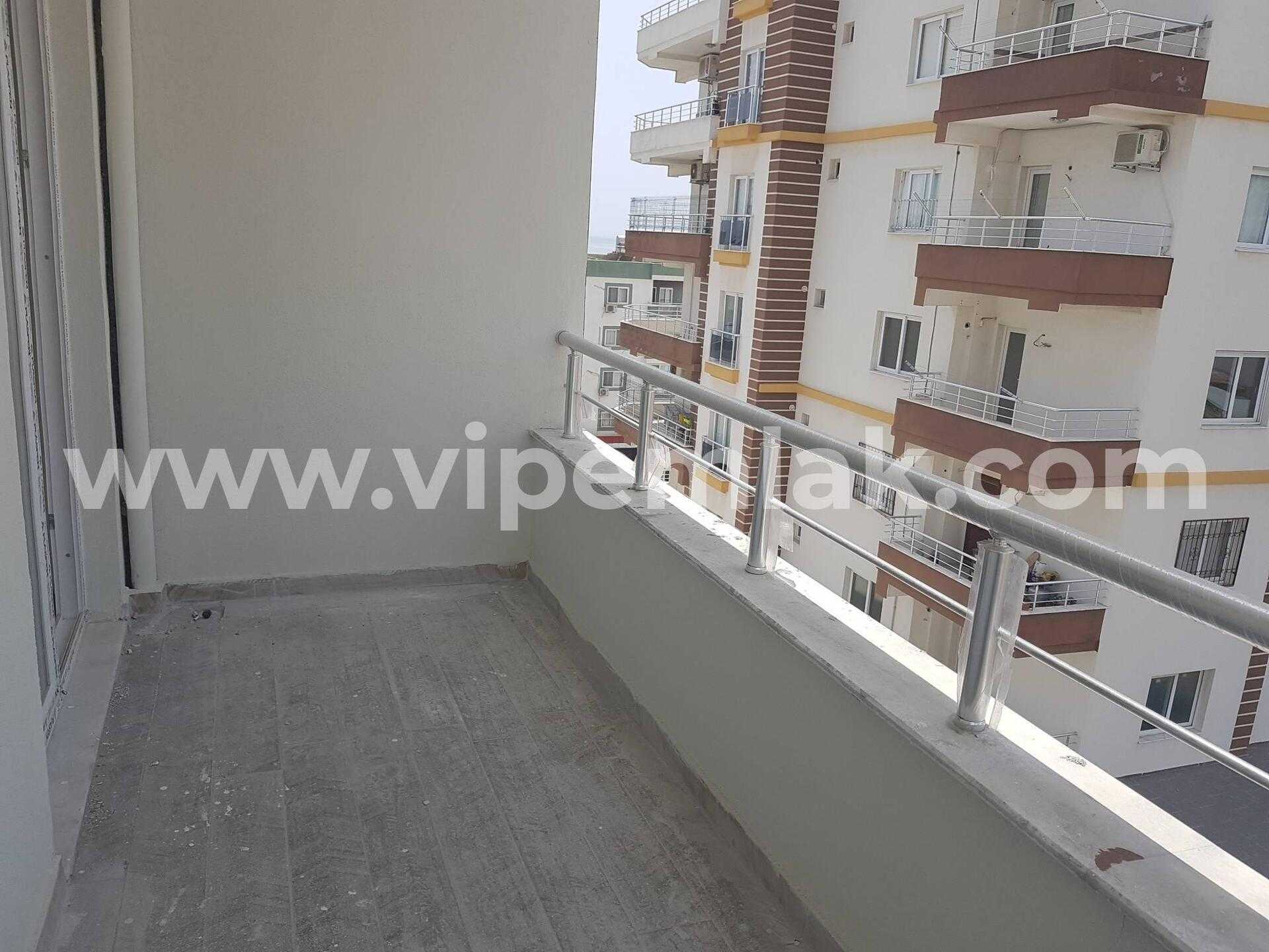 Erdemli anayol üstü satılık 2+1 4.kat 110m2