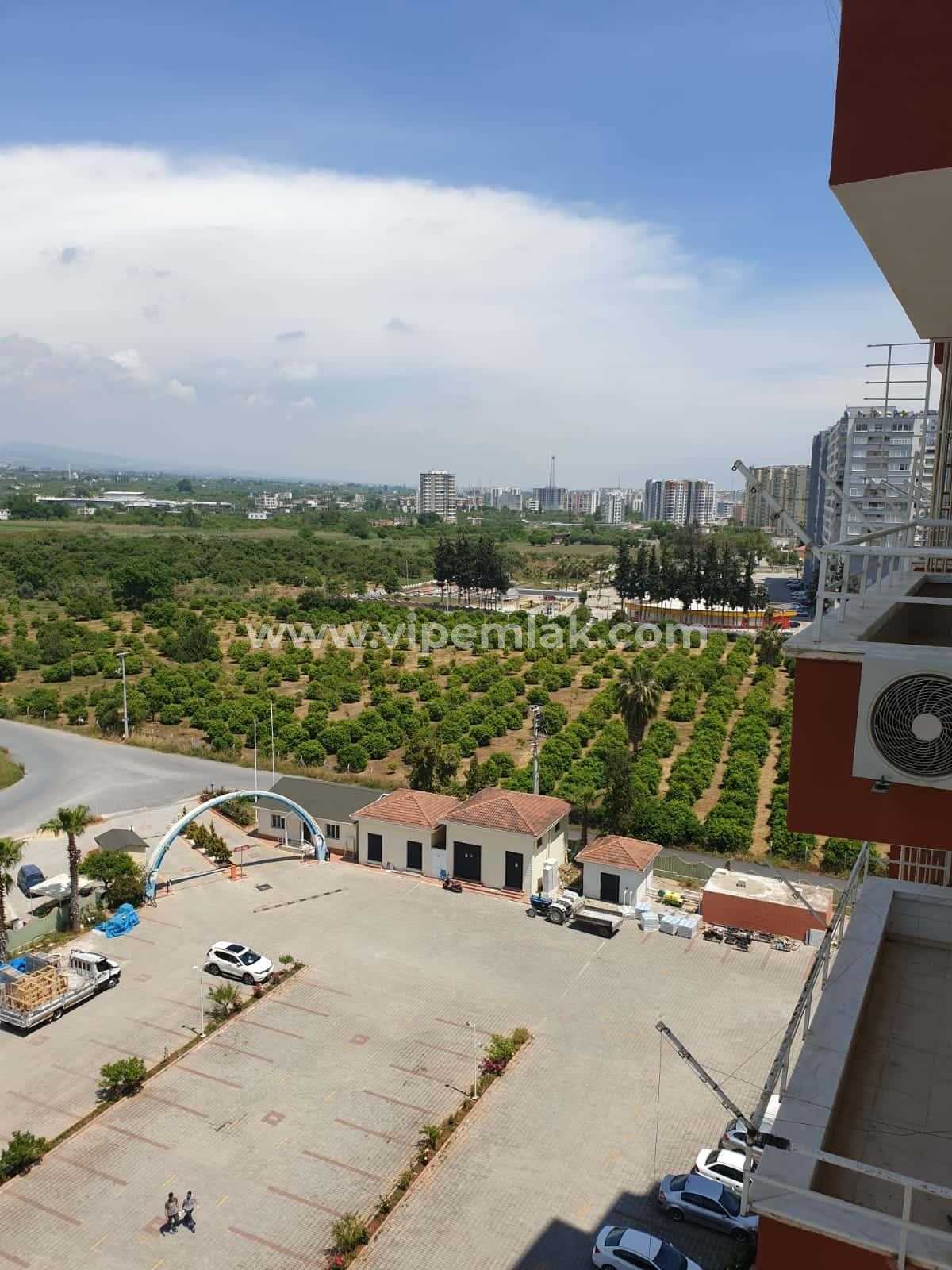 Ziya Erden Tatil Köyü Sitesinde Satılık Yazlık