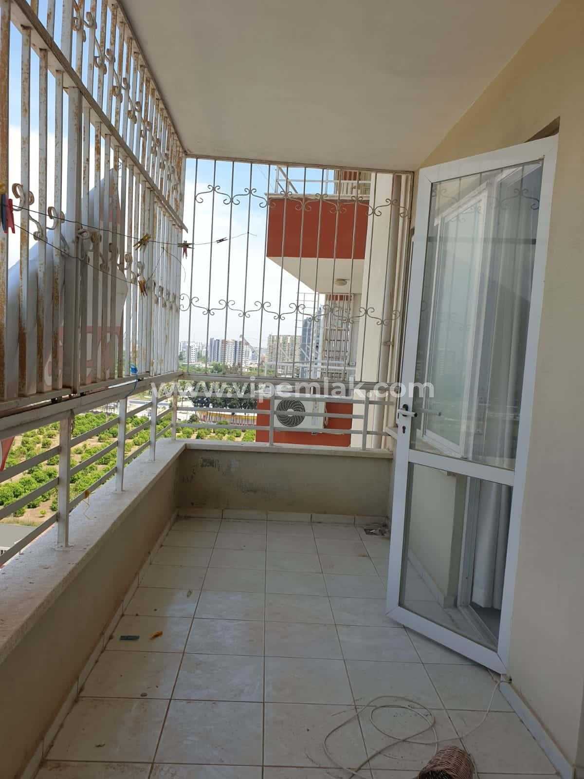 Ziya Erden Tatil Köyü Sitesinde Satılık Yazlık