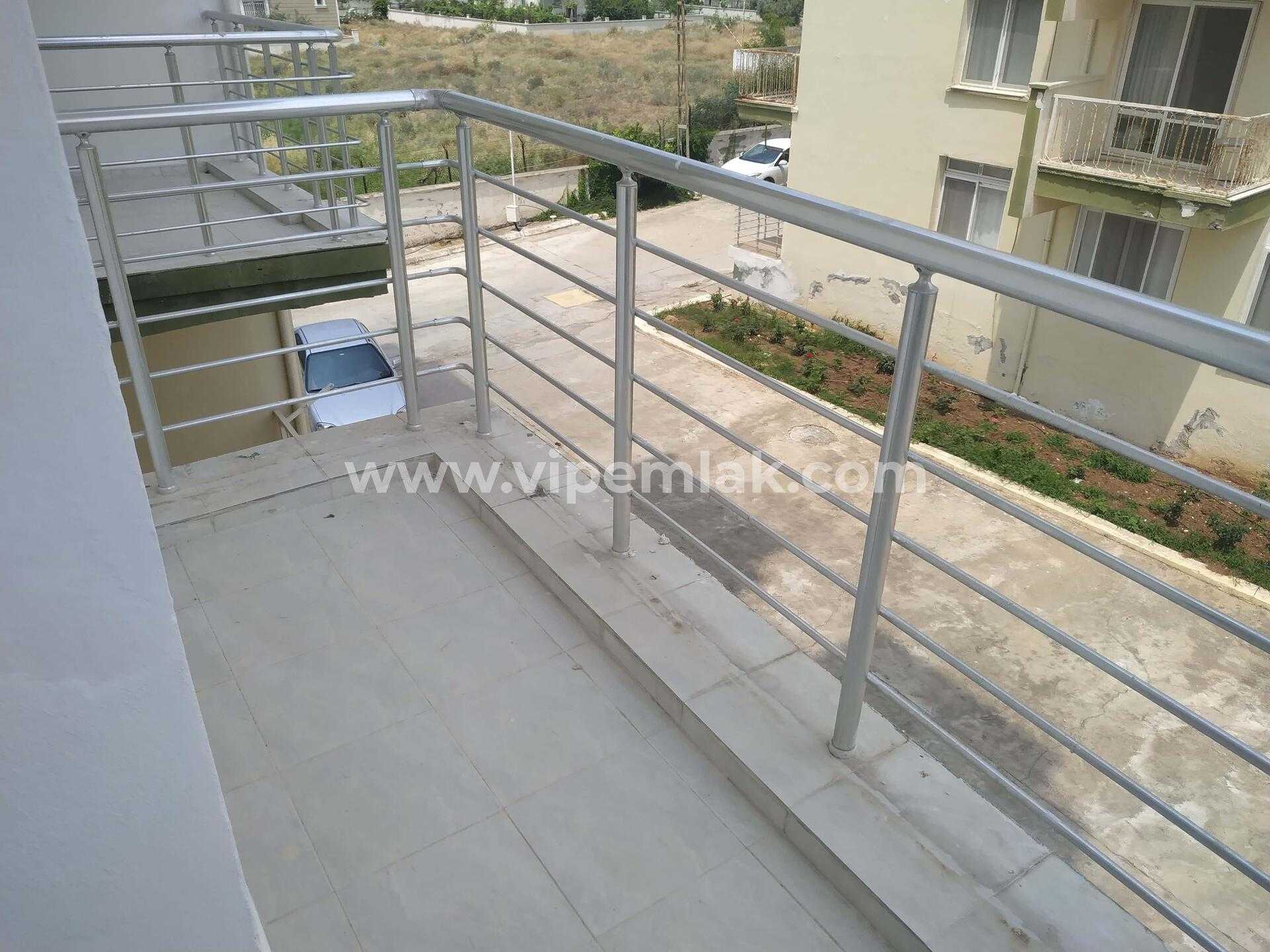 TATİLCİLERİN GÖZDESİ ERDEMLİ TÖMÜK SATILIK YAZLIK DAİRE