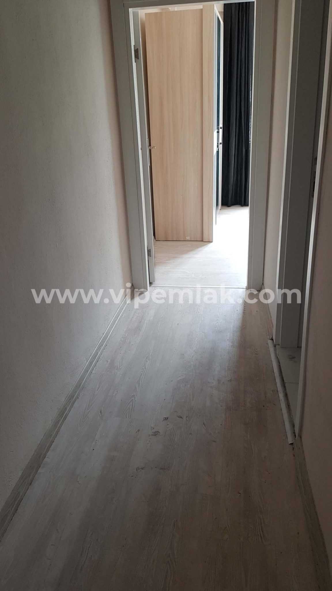 ERDEMLİ SELCEN SİTESİNDE EŞYALI KİRALIK YAZLIK DAİRE