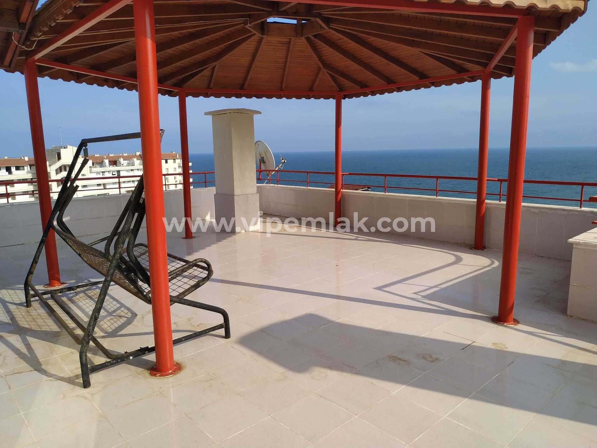 TÖMÜK GONDOL SİTESİ DENİZE SIFIR MUHTEŞEM MANZARALI TERASLI SATILIK DAİRE