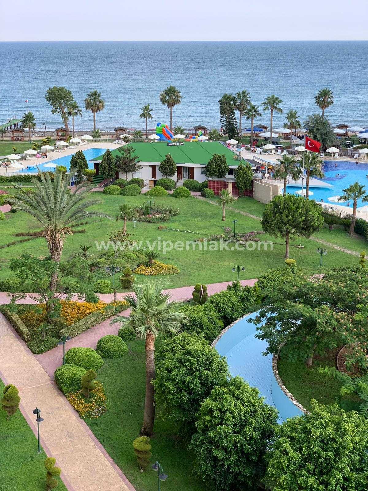 MERSİN ERDEMLİ QUEENABA TATİL SİTESİNDE GÜNLÜK AYLIK KİRALIK YAZLIK DAİRE