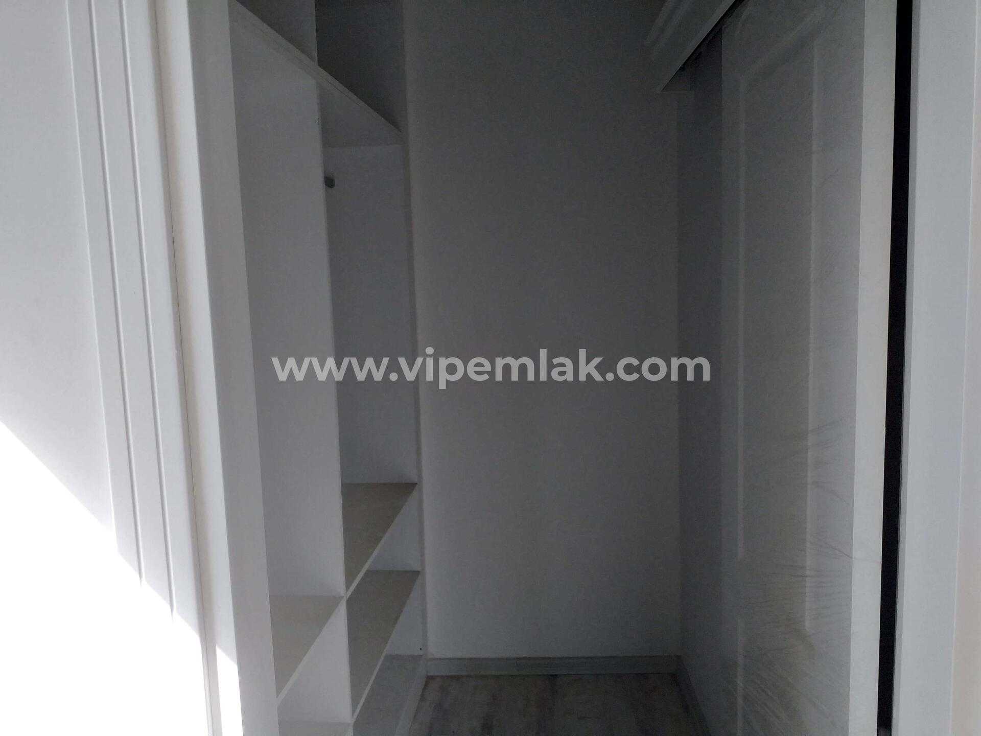 MERSİN TÖMÜK ASİS MARMARİS SİTESİ 2+1 HAVUZ CEPHELİ SATILIK DAİRE