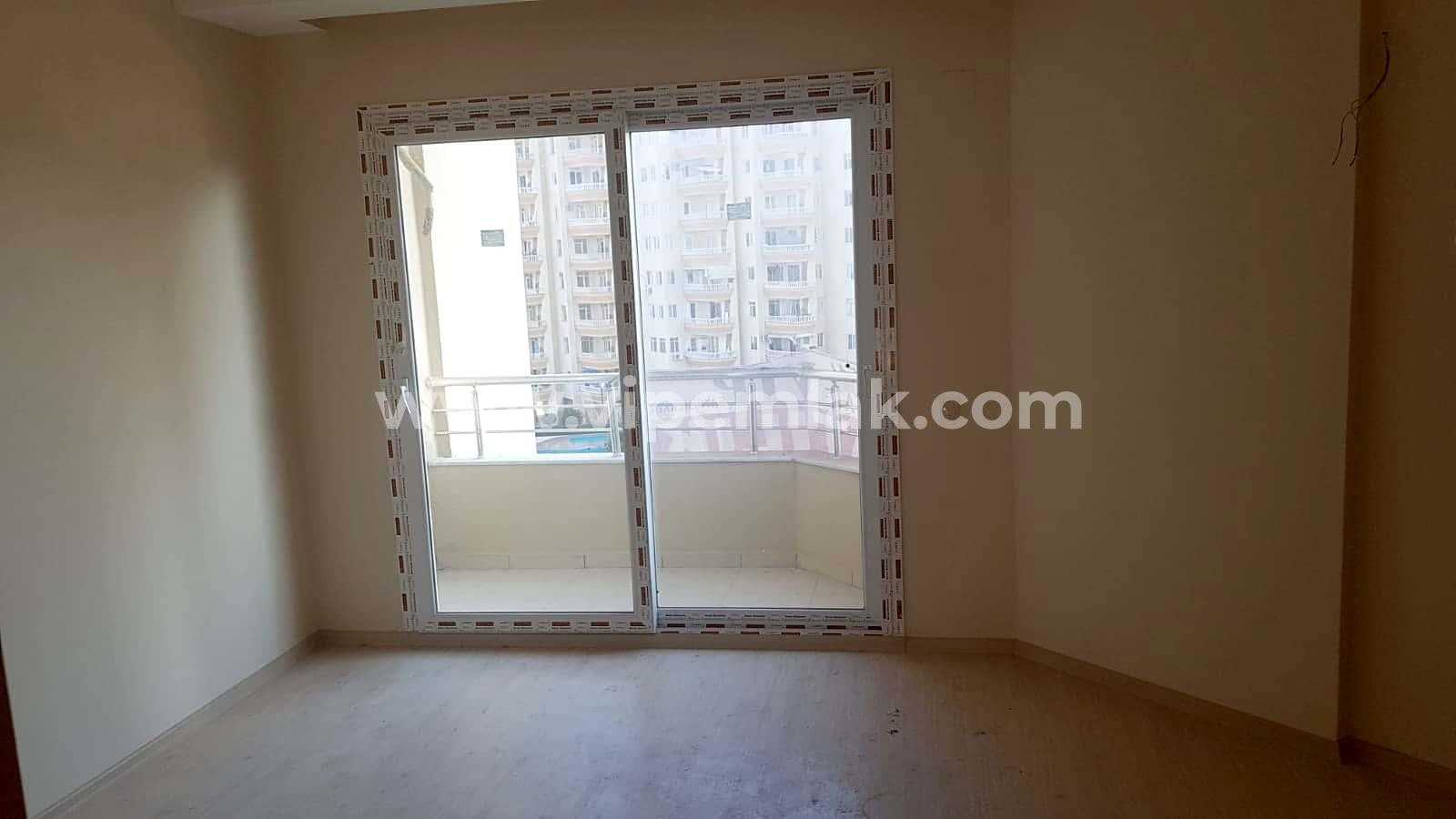 MERSİN ERDEMLİ TÖMÜK BASRİKIŞ SİTESİ 2+1 KİRALIK DAİRE