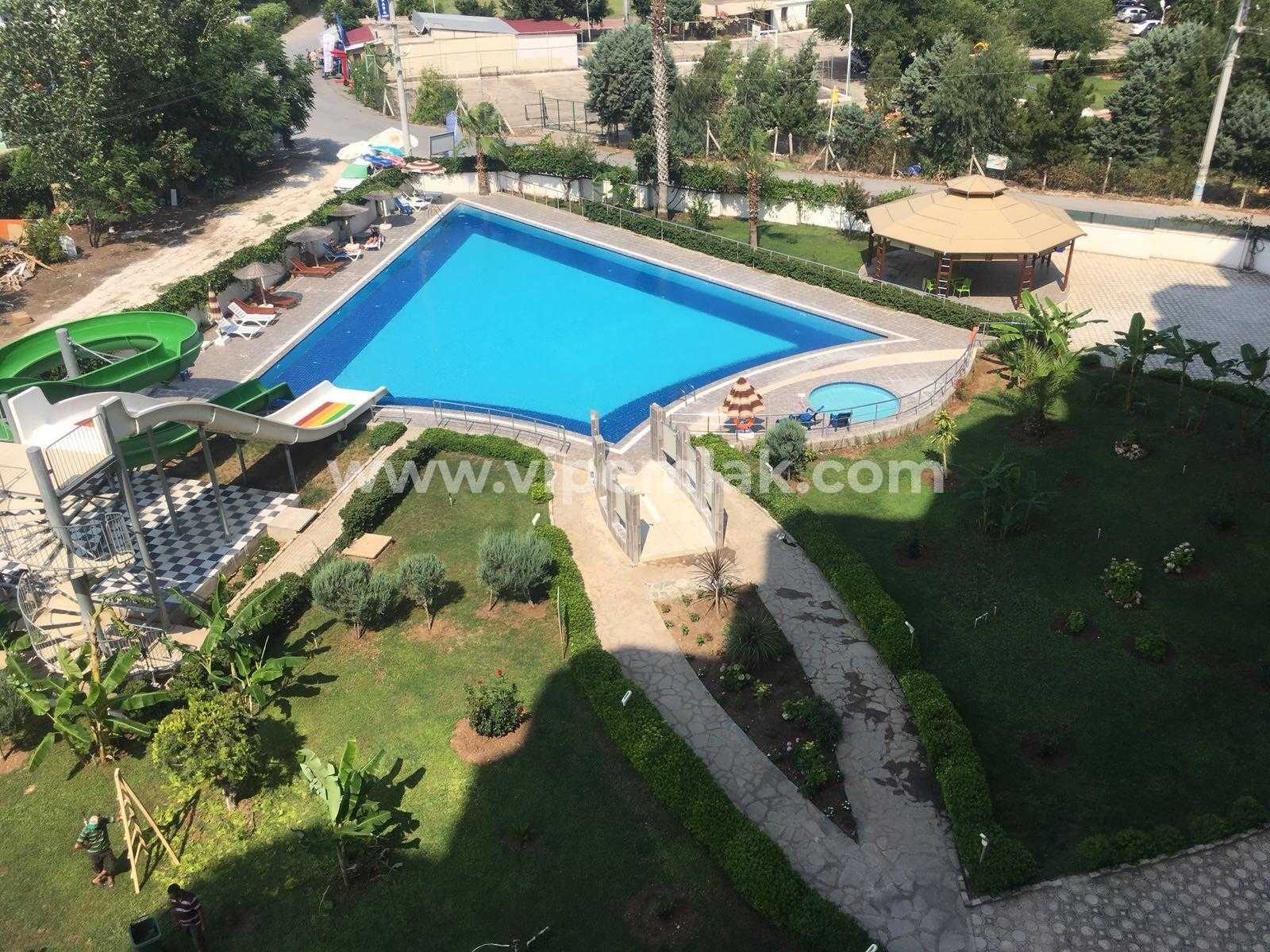 NİRA HOLİDAY SİTESİNDE KİRALIK YAZLIK DAİRE
