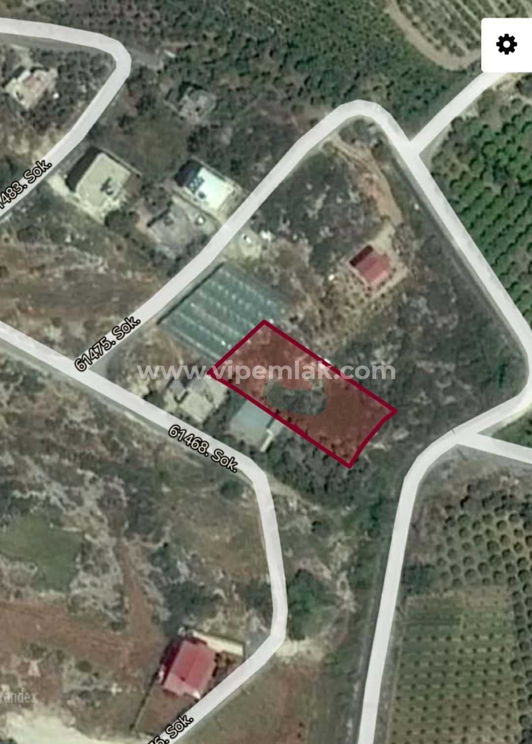 MERSİN MEZİTLİ’DE TAKASA AÇIK 1447 M2 SATILIK ARSA