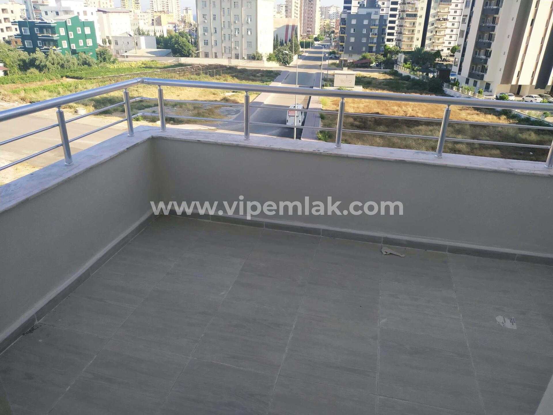 ERDEMLİ ALATA MAHALLESİNDE GENİŞ KULLANIŞLI 2+1 SATILIK DAİRE