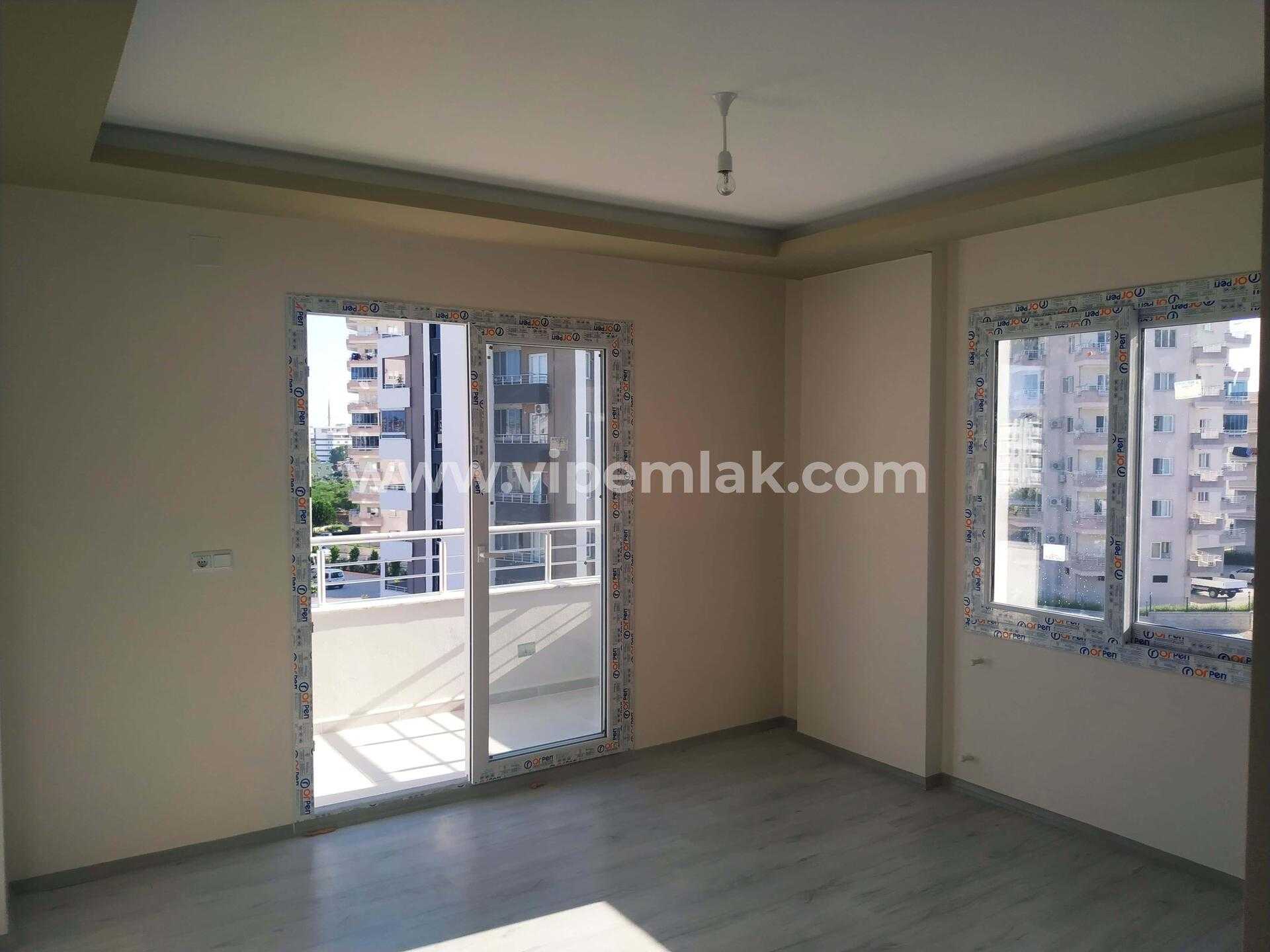 ERDEMLİ ALATA MAHALLESİNDE GENİŞ KULLANIŞLI 2+1 SATILIK DAİRE
