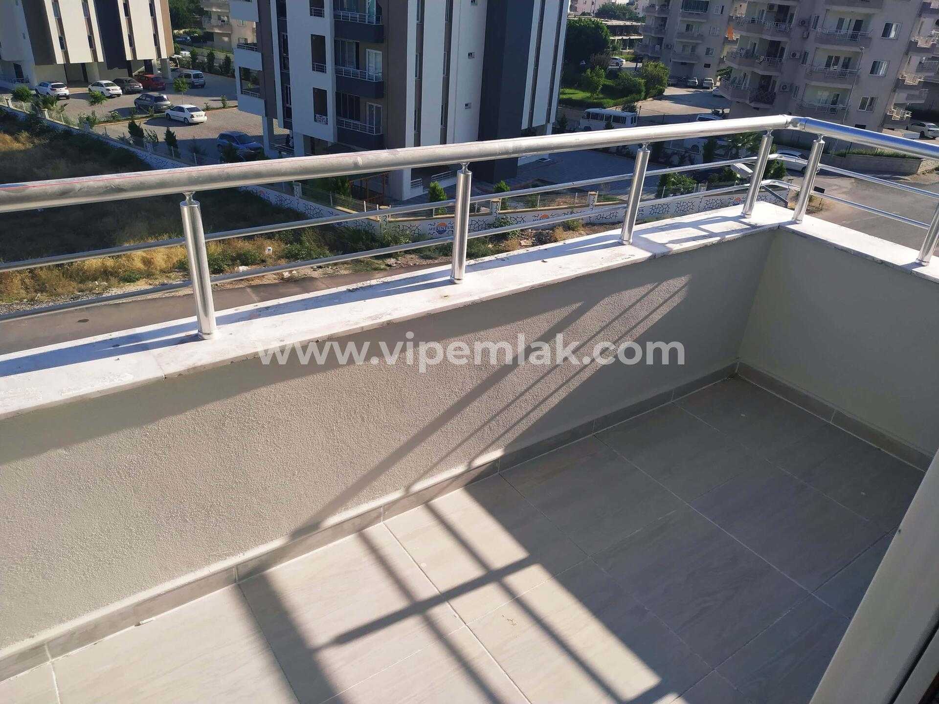 ERDEMLİ ALATA MAHALLESİNDE GENİŞ KULLANIŞLI 2+1 SATILIK DAİRE