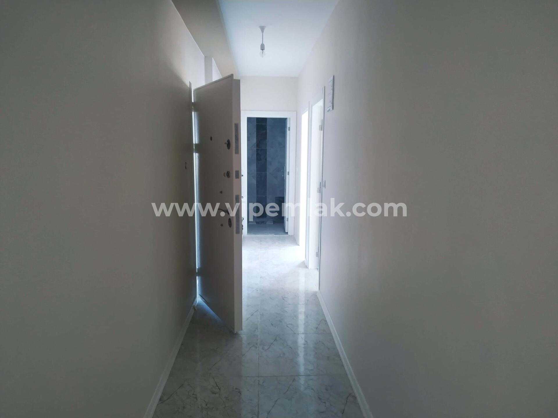 ERDEMLİ ALATA MAHALLESİNDE GENİŞ KULLANIŞLI 2+1 SATILIK DAİRE