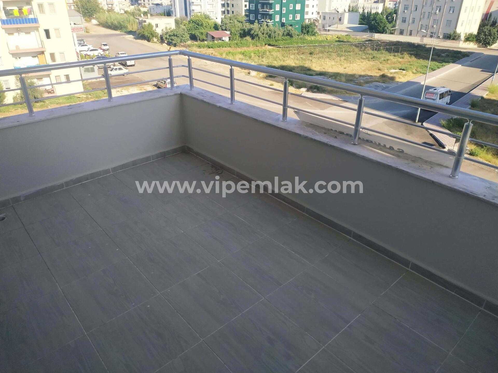 ERDEMLİ ALATA MAHALLESİNDE GENİŞ KULLANIŞLI 2+1 SATILIK DAİRE