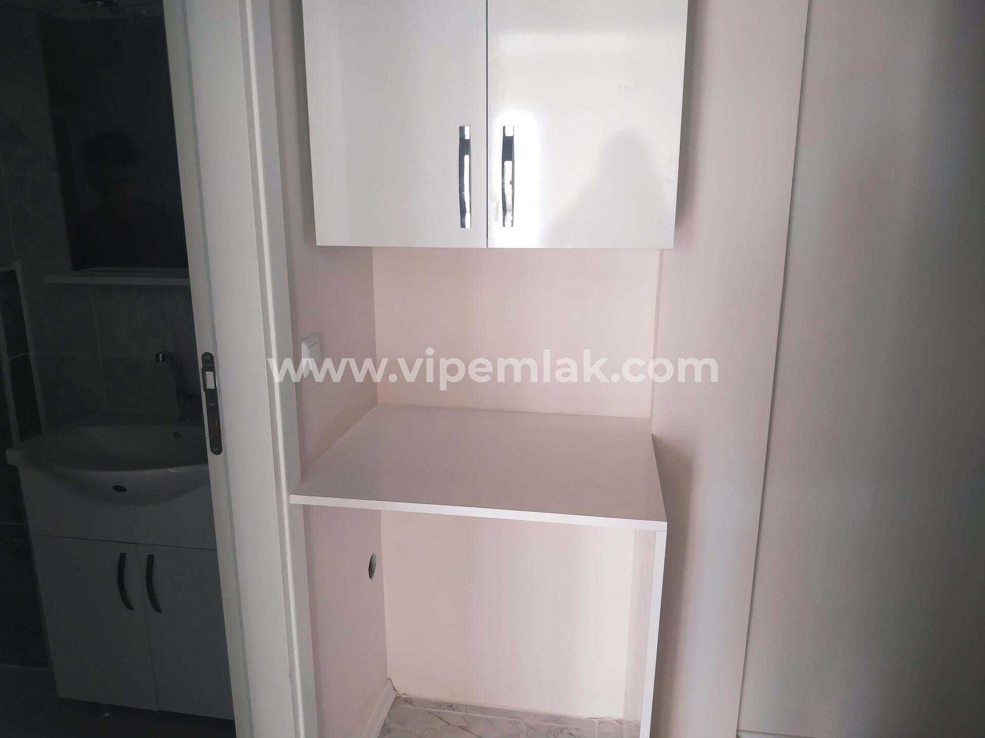ERDEMLİ ALATA MAHALLESİNDE GENİŞ KULLANIŞLI 2+1 SATILIK DAİRE