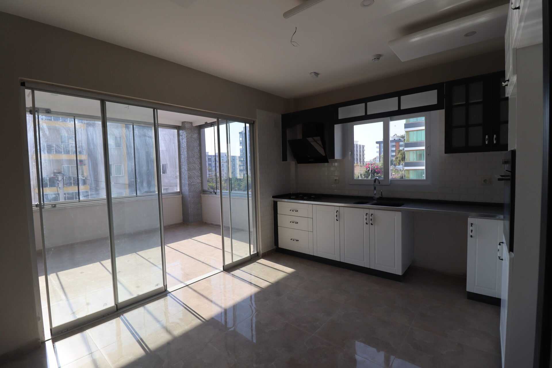 Erdemli Alata Gardenya Sitesi Satılık Lüks 4+1 Bağımsız Mutfak Daire