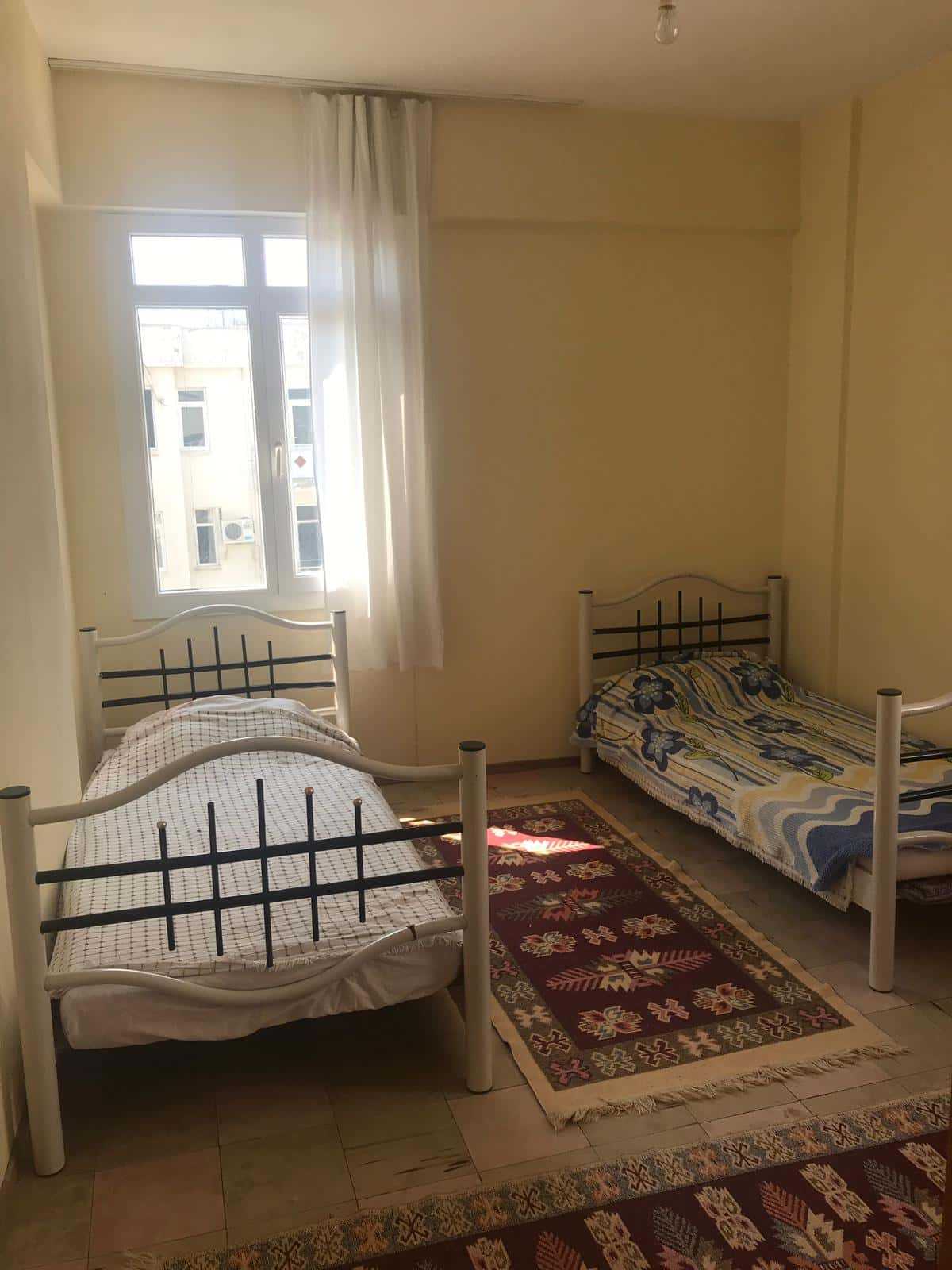 MERSİN TÖMÜK ERAS SİTESİ 2+1 EŞYALI SATILIK DAİRE