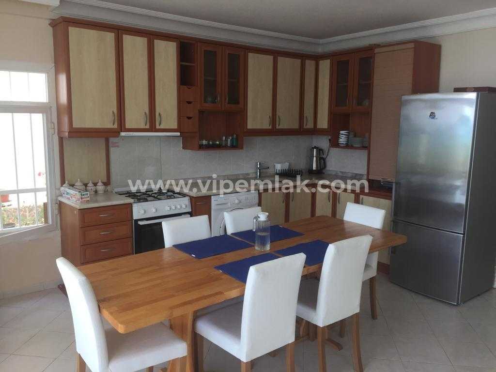 MERSİN AYAŞ SATILIK DENİZE SIFIR 2+1 BAKIMLI YAZLIK