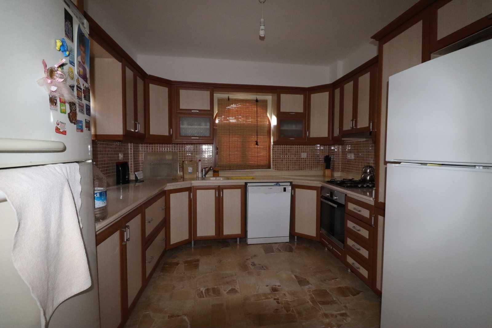 KARGIPINARI SÖRF SİTESİNDE 4+1 SATILIK KELEPİR VİLLA