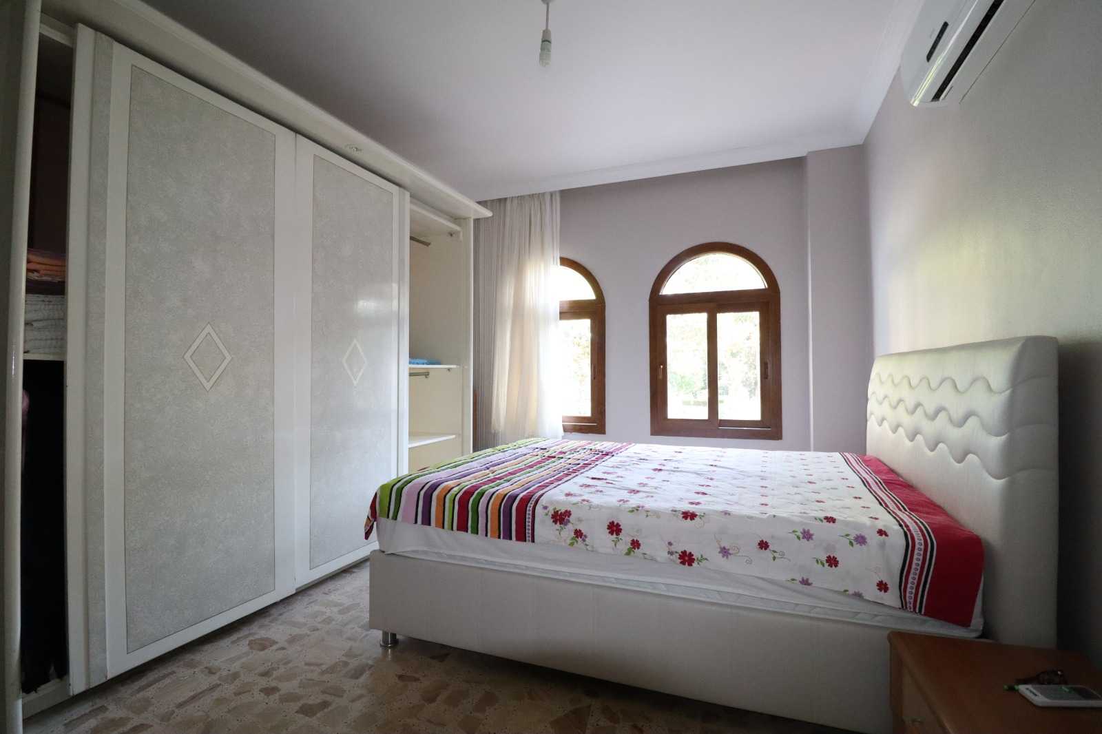 KARGIPINARI SÖRF SİTESİNDE 4+1 SATILIK KELEPİR VİLLA