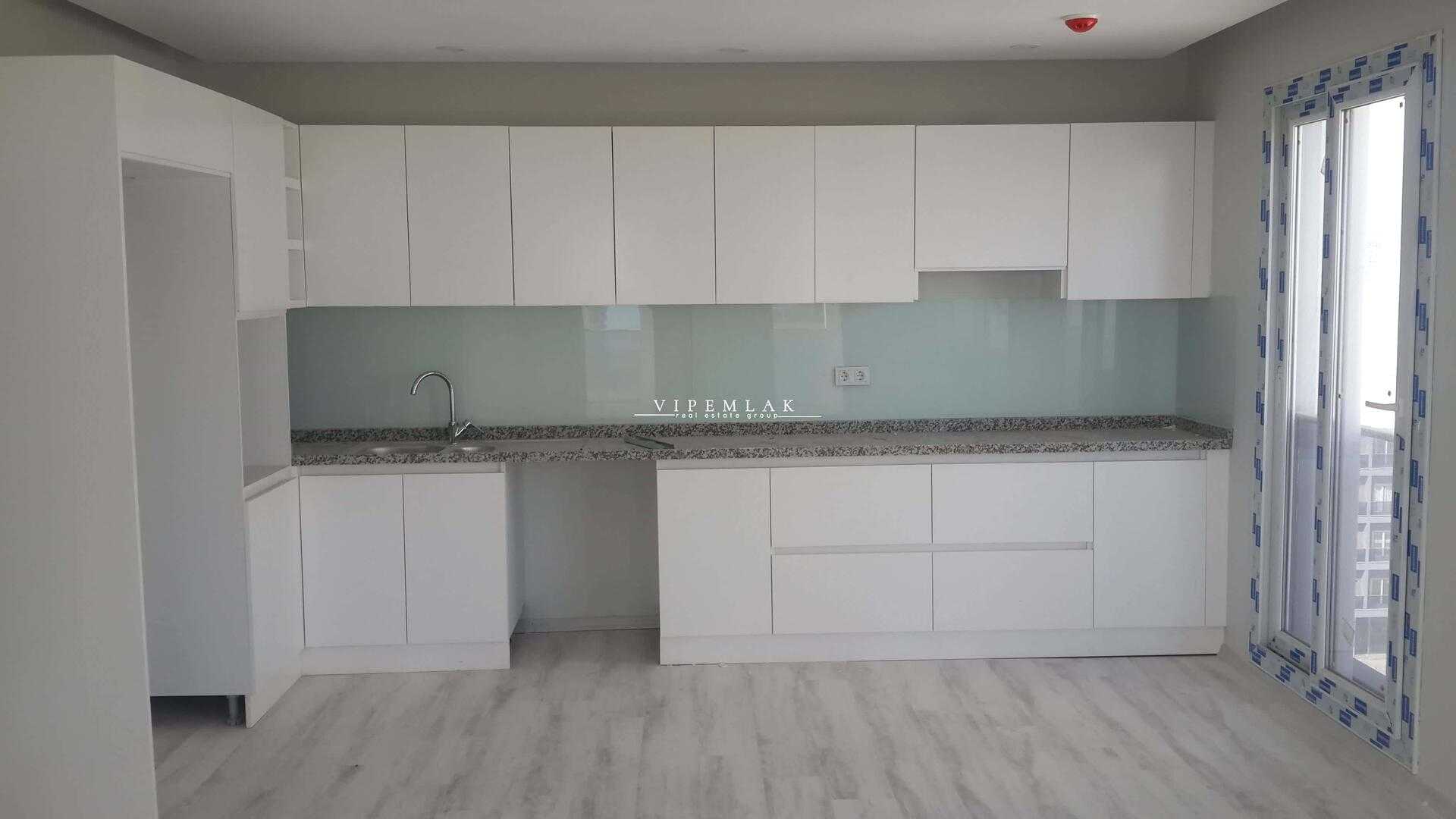Erdemli Bulvar Yeşilyurt’ta Ultra Lüks 5+1 Satılık Daire