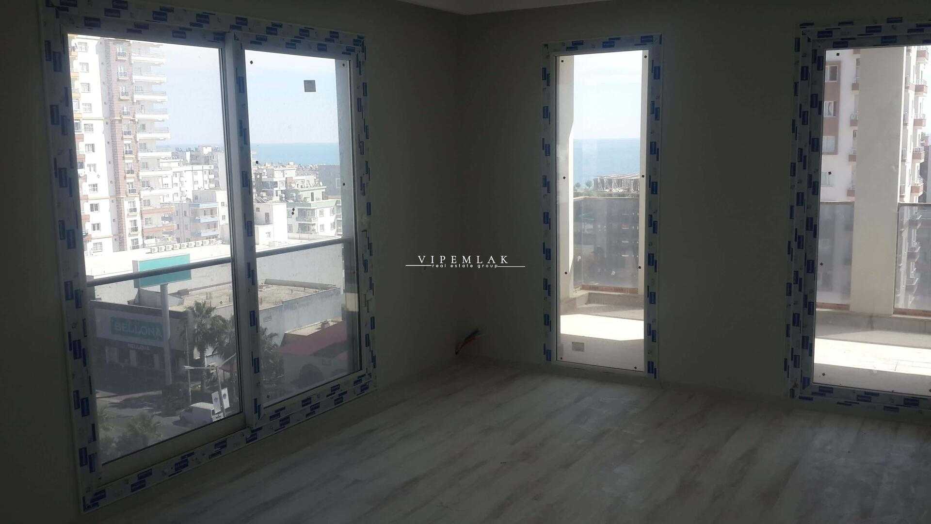 Erdemli Bulvar Yeşilyurt’ta Ultra Lüks 5+1 Satılık Daire