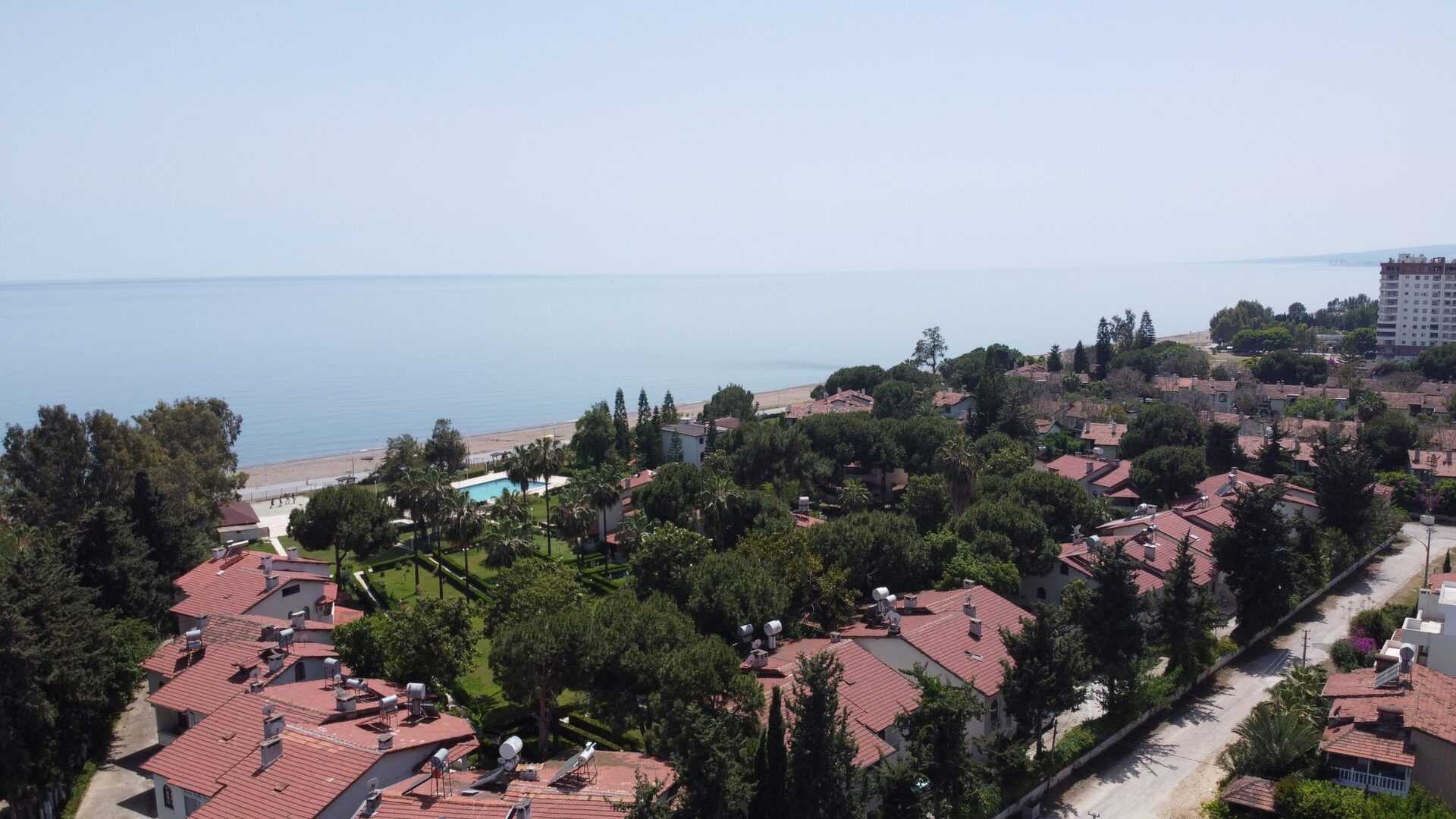 KARGIPINARI SÖRF SİTESİNDE 4+1 SATILIK KELEPİR VİLLA