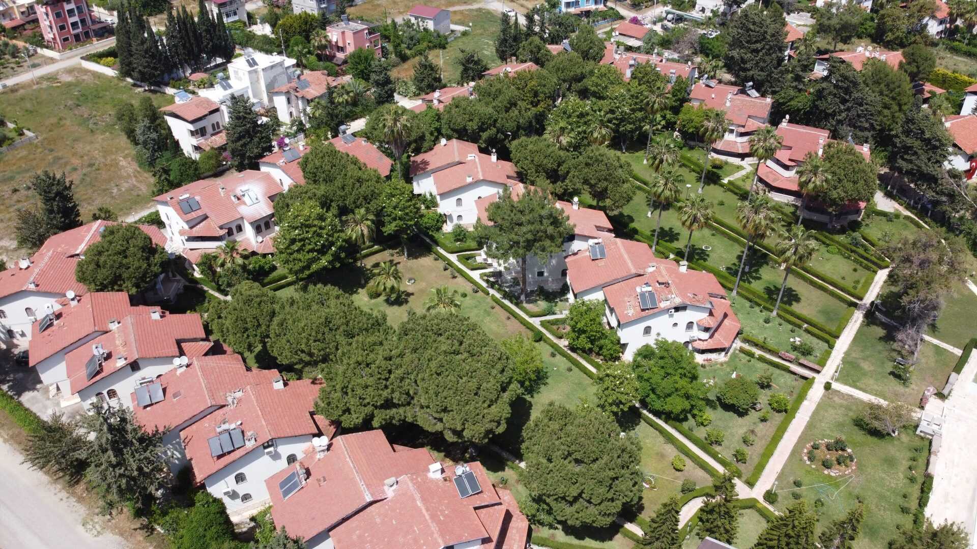 KARGIPINARI SÖRF SİTESİNDE 4+1 SATILIK KELEPİR VİLLA
