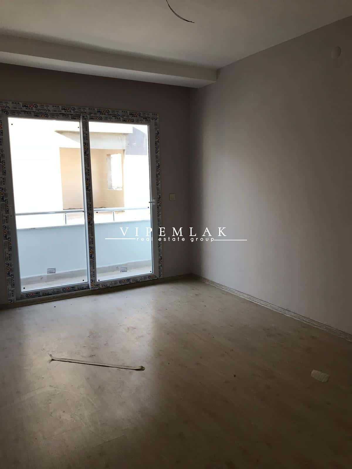 ERDEMLİ ALATA MAHALLESİNDE DEBİ AKADEMİ KARŞISI ACİL SATILIK 3+1 SIFIR DAİRE