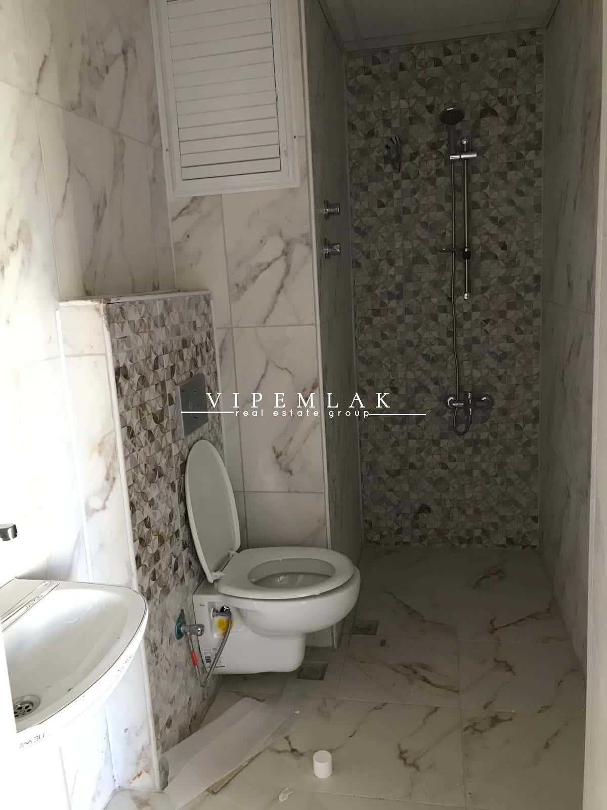 ERDEMLİ ALATA MAHALLESİNDE DEBİ AKADEMİ KARŞISI ACİL SATILIK 3+1 SIFIR DAİRE