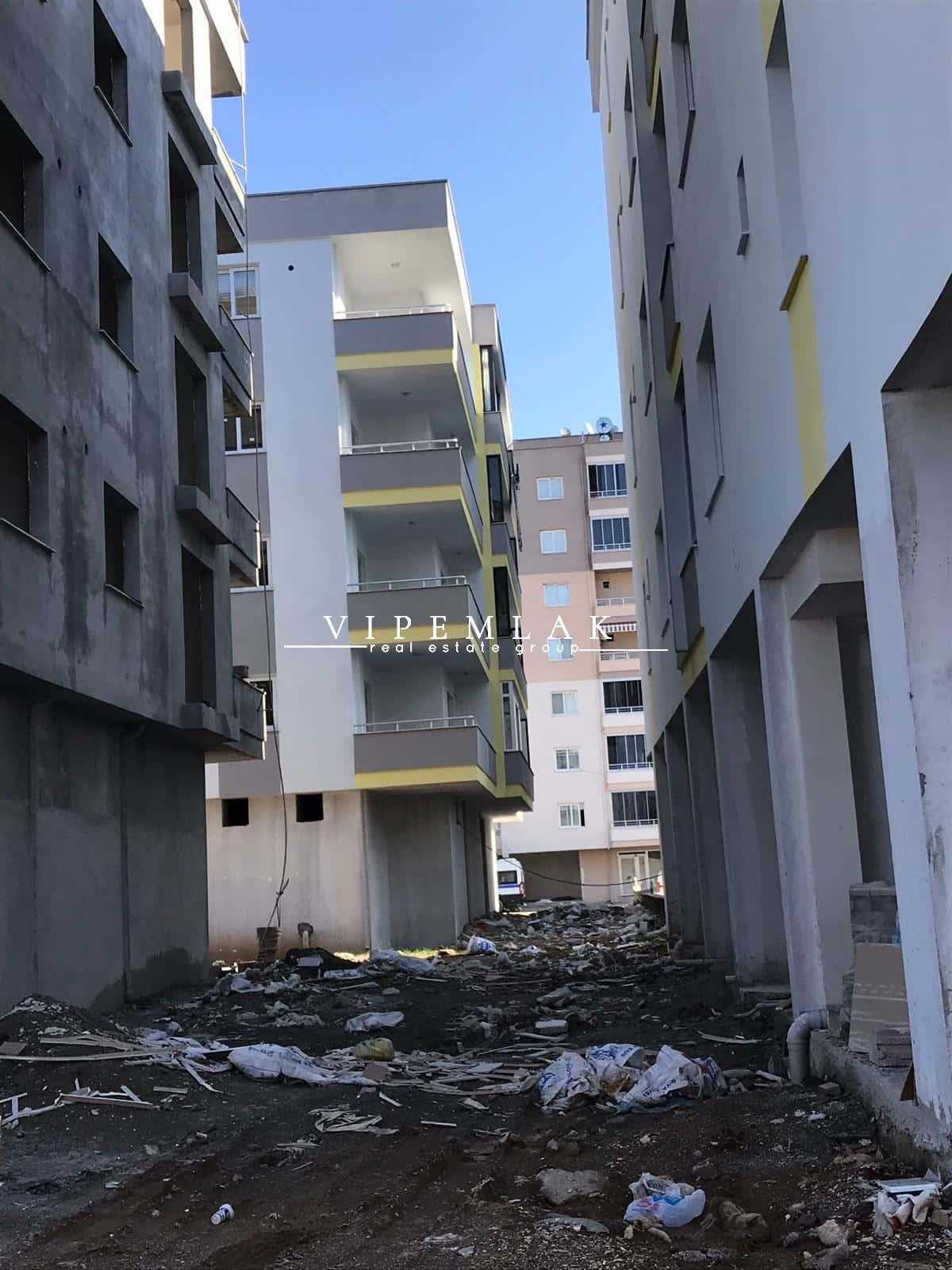 ERDEMLİ ALATA MAHALLESİNDE DEBİ AKADEMİ KARŞISI ACİL SATILIK 3+1 SIFIR DAİRE