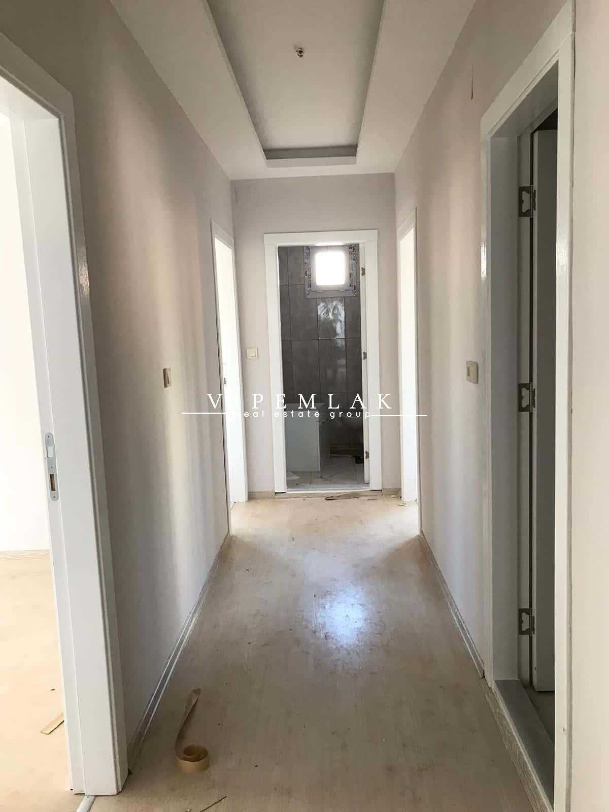 ERDEMLİ ALATA MAHALLESİNDE DEBİ AKADEMİ KARŞISI ACİL SATILIK 3+1 SIFIR DAİRE