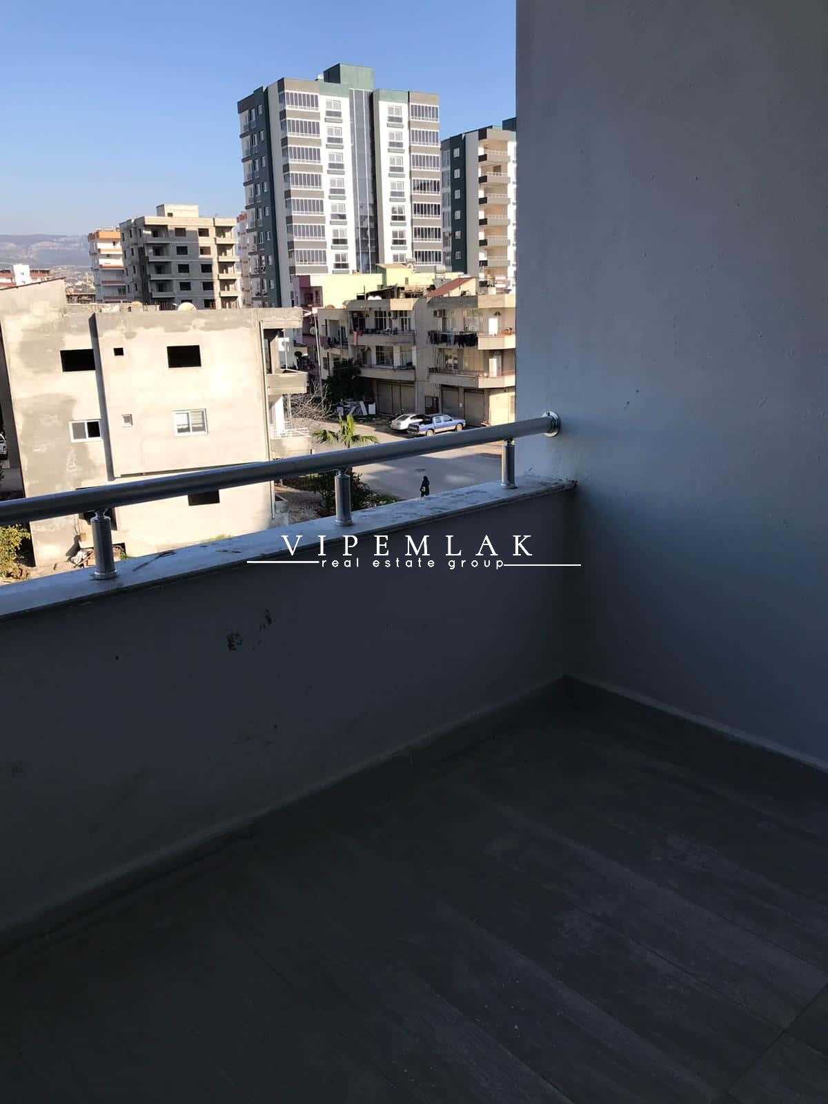 ERDEMLİ ALATA MAHALLESİNDE DEBİ AKADEMİ KARŞISI ACİL SATILIK 3+1 SIFIR DAİRE