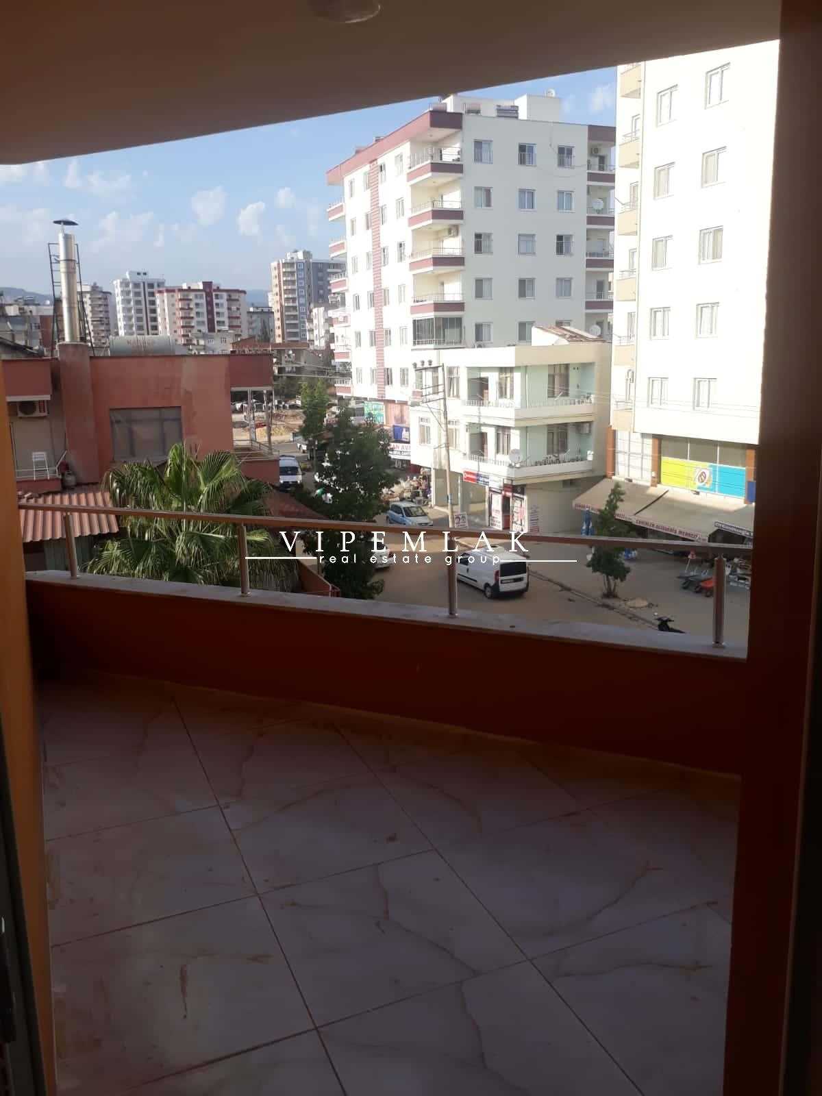 Erdemli Merkez Mahallesinde 2+1 Satılık Daire
