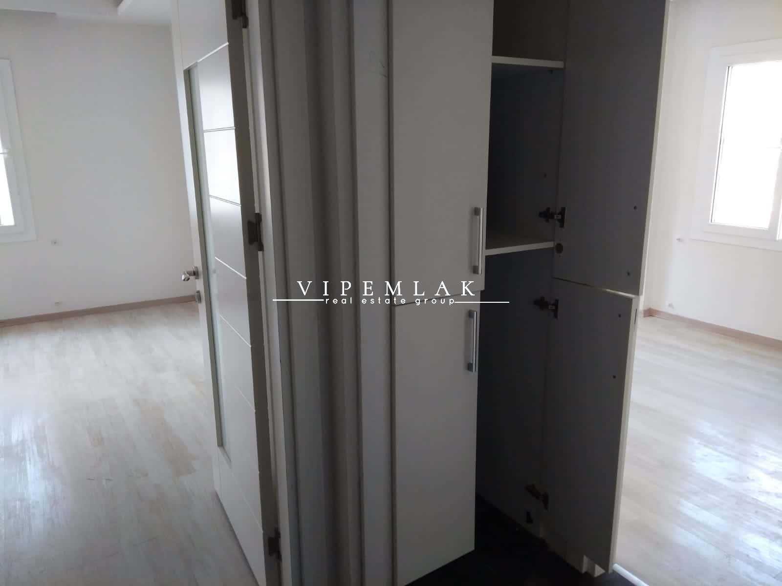 ERDEMLİ MERKEZ  MAH. SAYRAM İNŞ. YAŞAM EVLERİ 3+1 EŞYASIZ SATILIK ULTRA LÜKS DAİRE