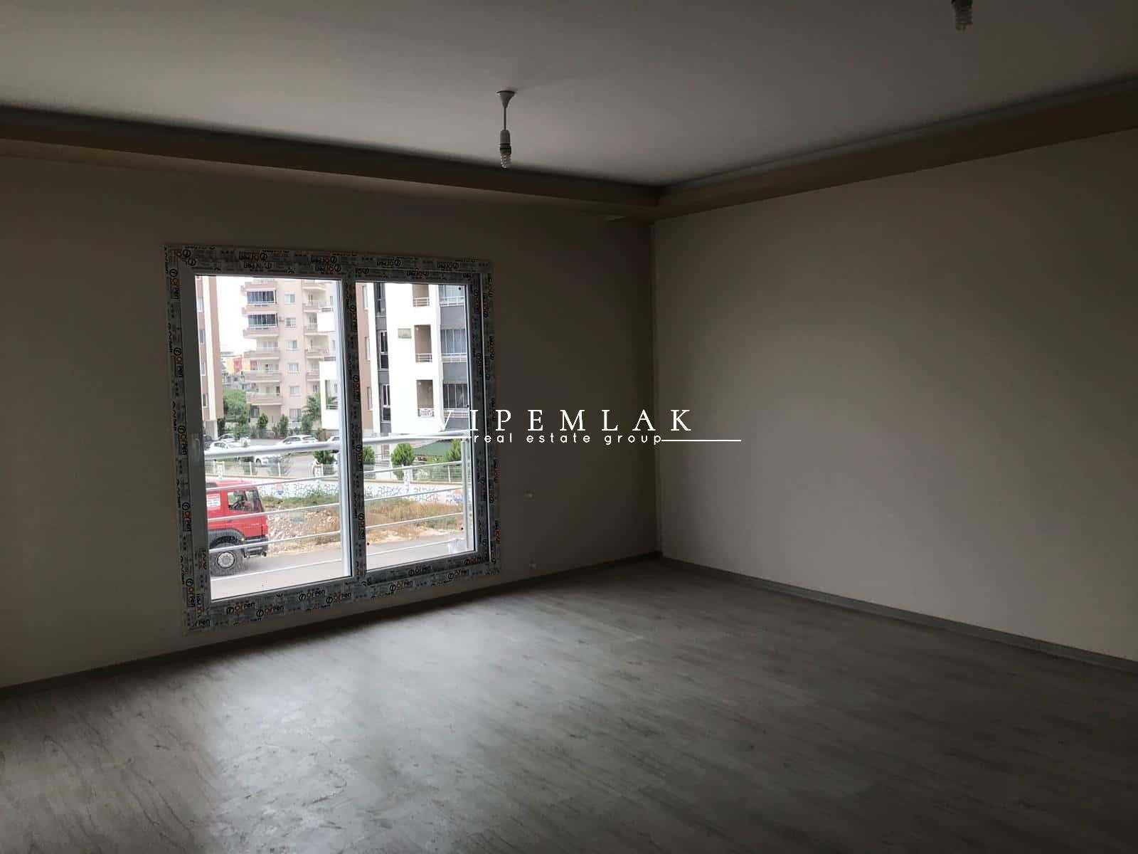ALATA MAHALLESİNDE SATILIK DAİRE
