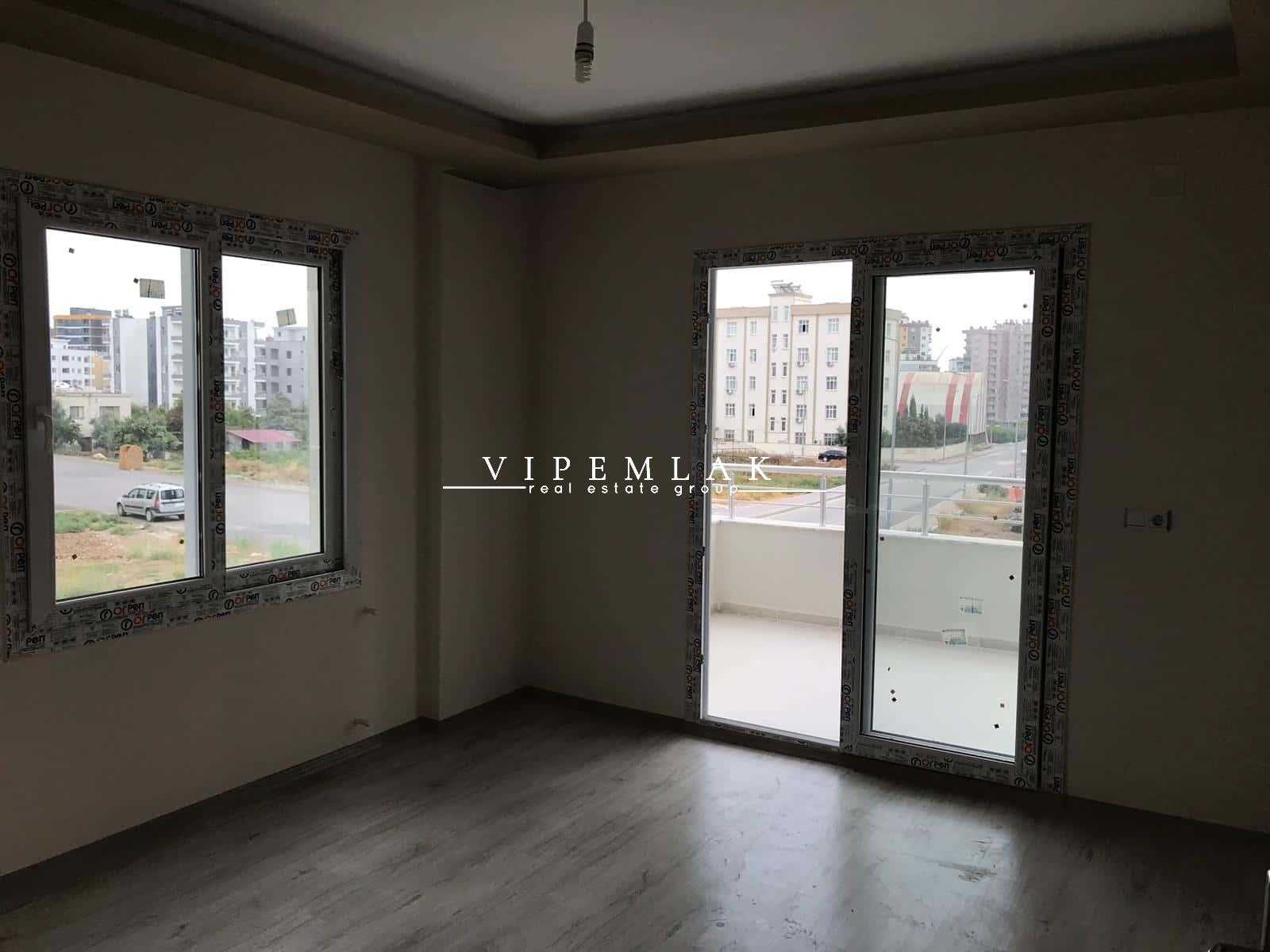 ALATA MAHALLESİNDE SATILIK DAİRE