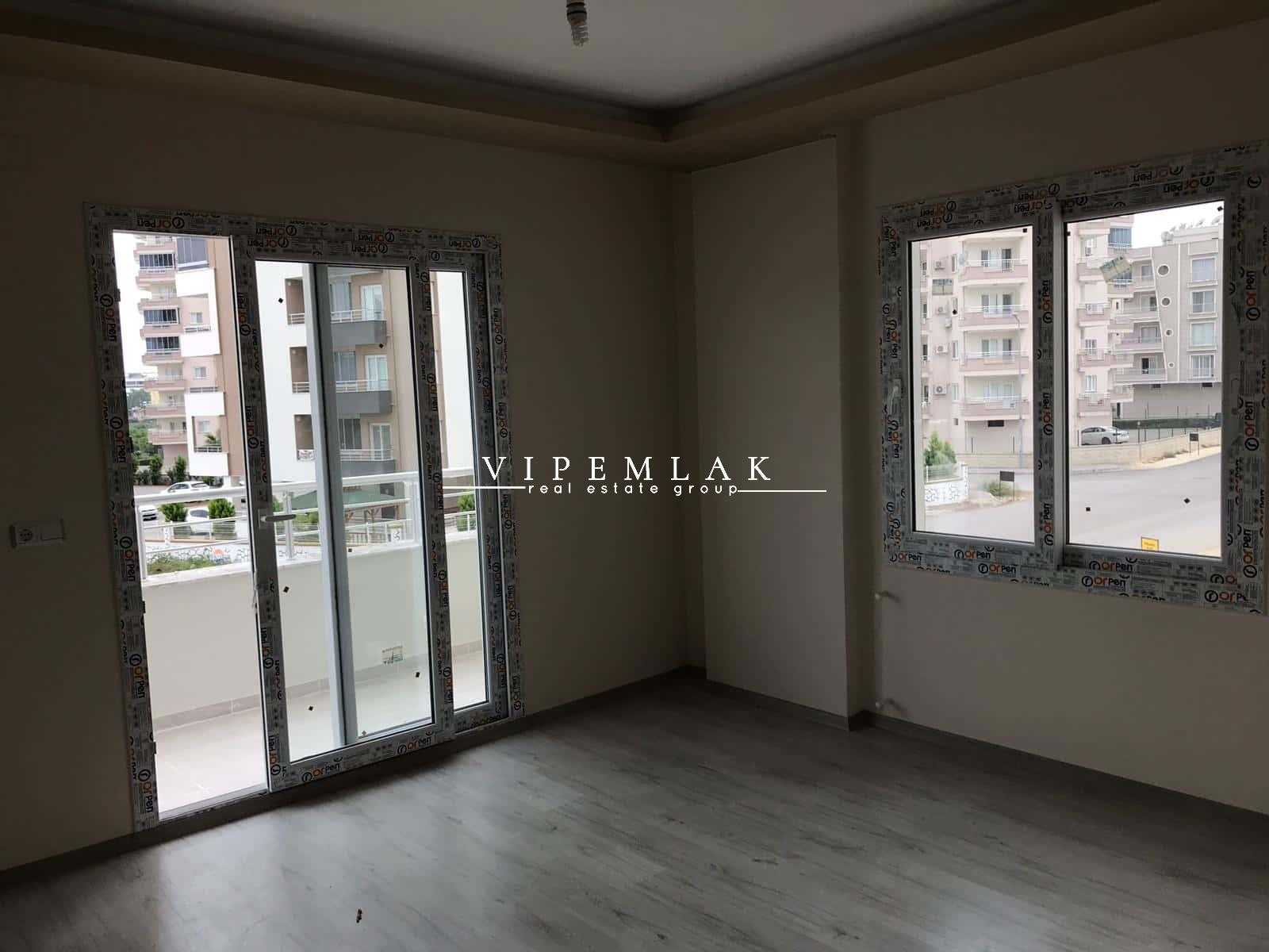 ALATA MAHALLESİNDE SATILIK DAİRE
