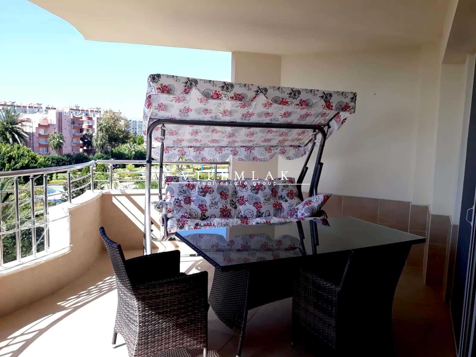 QUEENABA TATİL SİTESİNDE SATILIK YAZLIK DAİRE