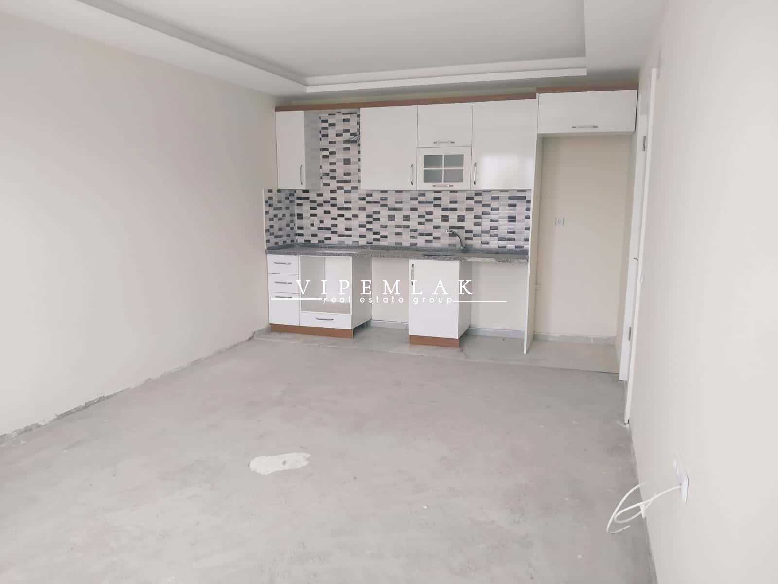 Erdemli Şehir Merkezine Yakın 2+1 Satılık Daire