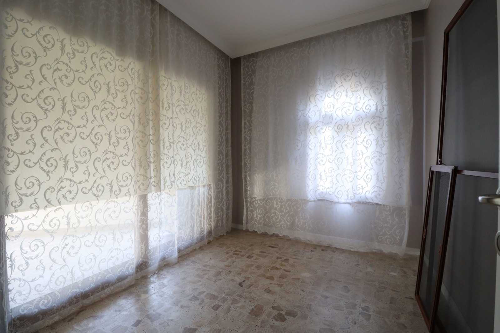 KARGIPINARI SÖRF SİTESİNDE 4+1 SATILIK KELEPİR VİLLA