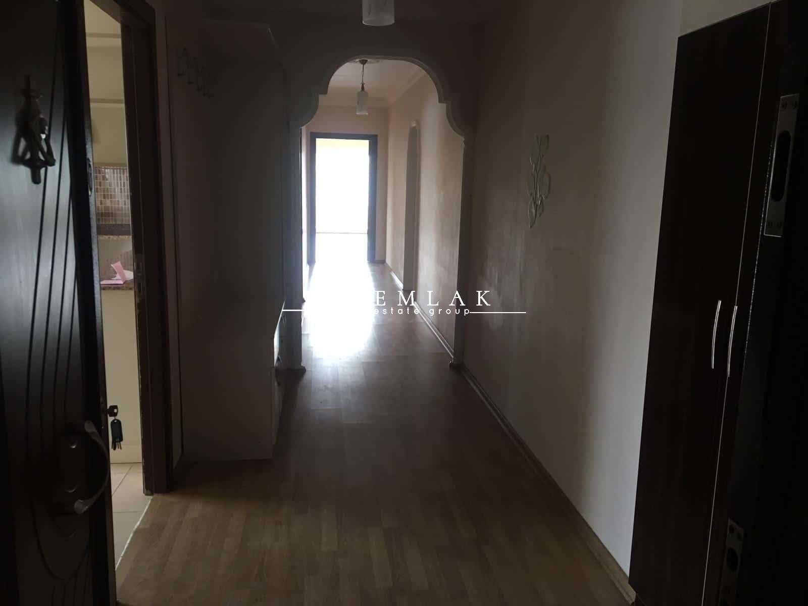 Erdemli Şehir Merkezinde Satılık 3+1 Daire