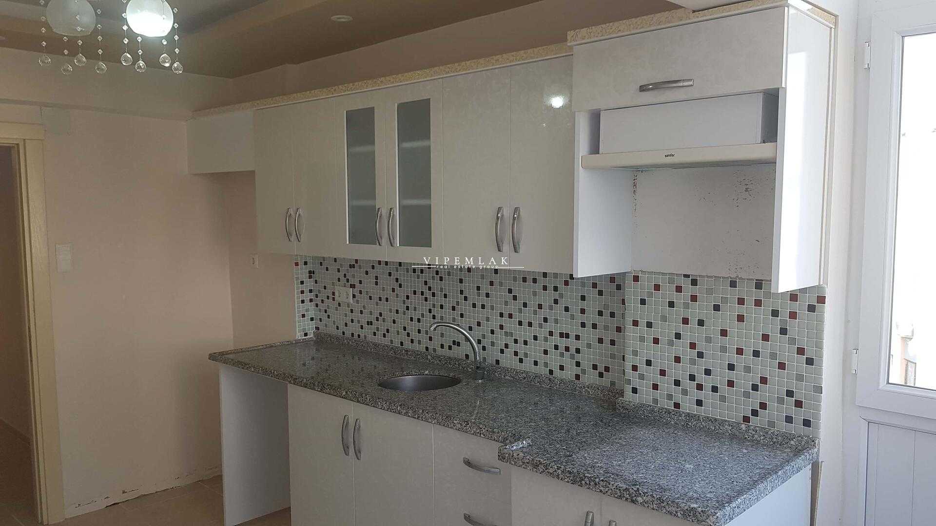 ERDEMLİ MERKEZ 2+1 EŞYASIZ KİRALIK DAİRE