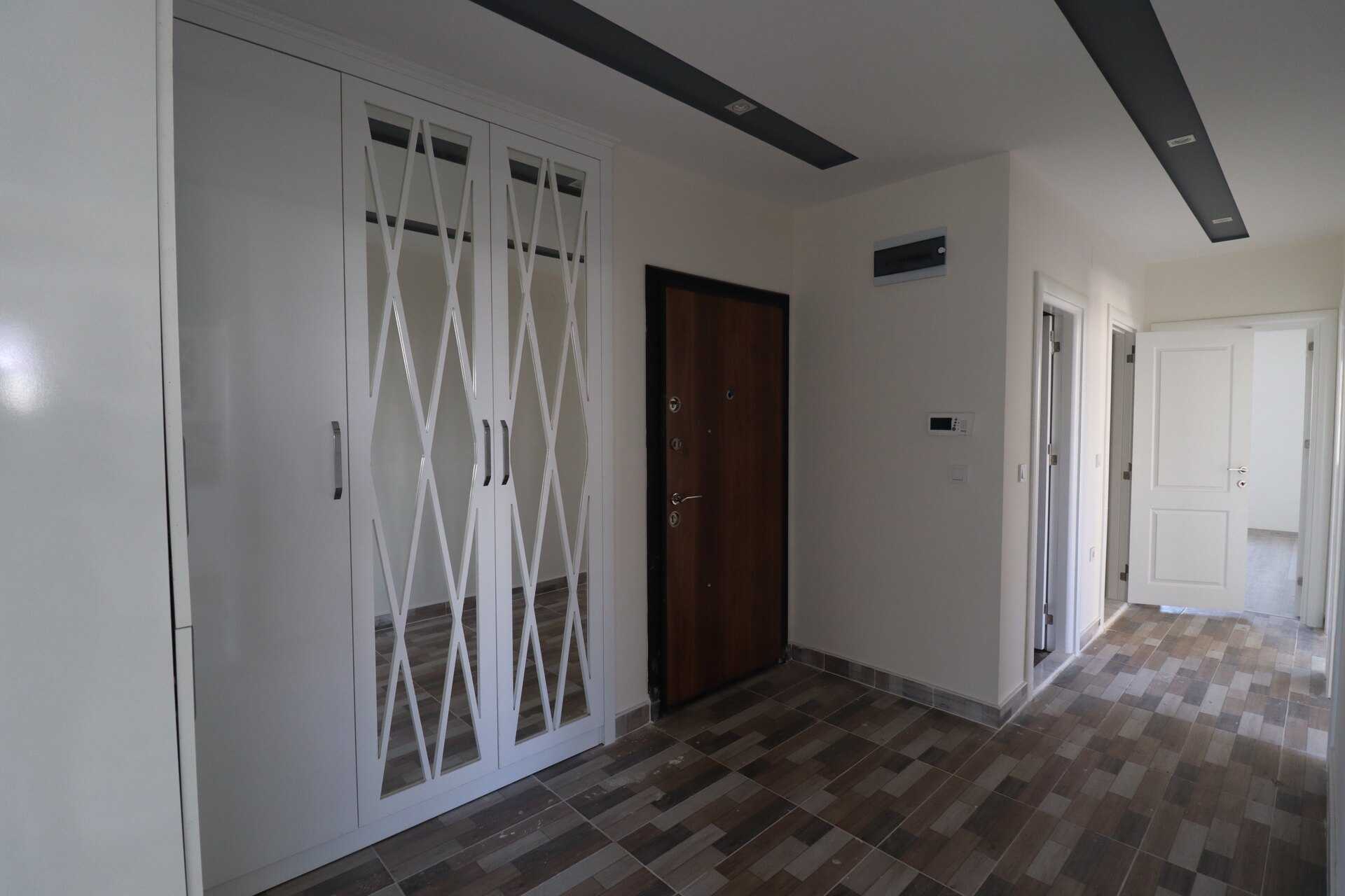 3 + 1 Luxury Flat For Sale in Airt Neighborhood, Erdemli